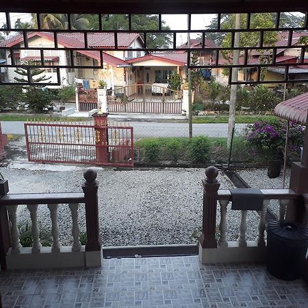 Teratak Opah Kamunting Hotell Taiping Exteriör bild