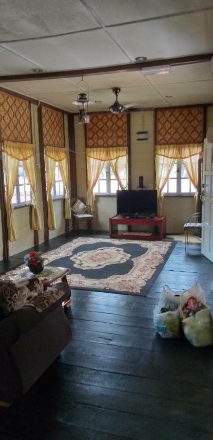 Teratak Opah Kamunting Hotell Taiping Exteriör bild